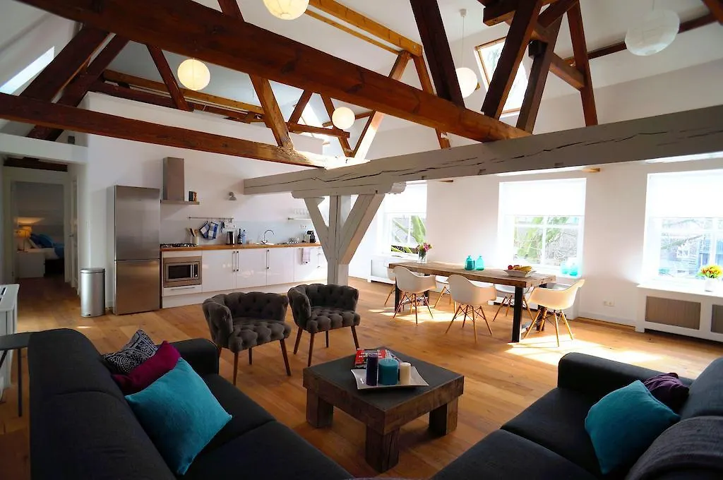 Stayci Serviced Apartments Luther Deluxe contacts