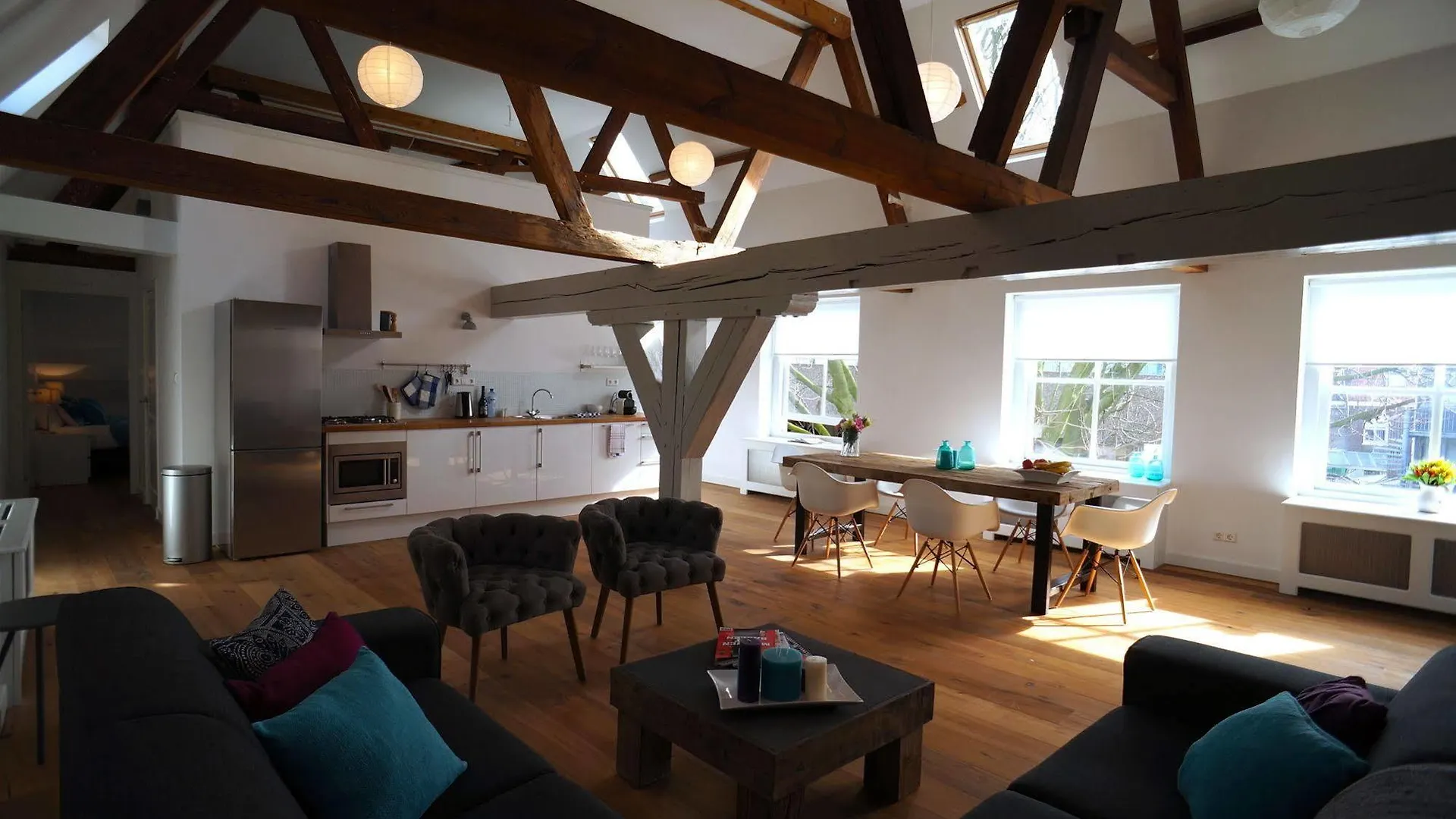 Stayci Serviced Apartments Luther Deluxe The Hague